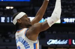 英雄联盟总决赛-包含雷霆万钧：运动员表现出色刷新纪录大众惊叹的词条