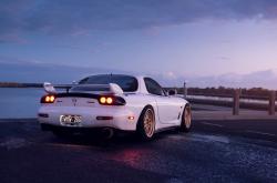 英雄联盟总决赛时间-库尔图瓦戴帽零封，哥斯达黎加旅欧联队3-0强压毕尔巴鄂