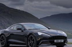 英雄联盟总决赛直播-两场普通比赛，一个新时代的进攻密码