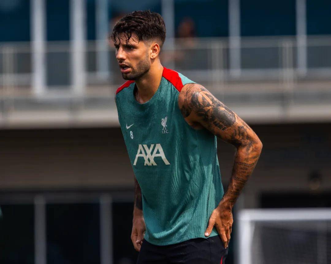 匈牙利选手在射击项目中夺得冠军 匈牙利选手在射击项目中夺得冠军