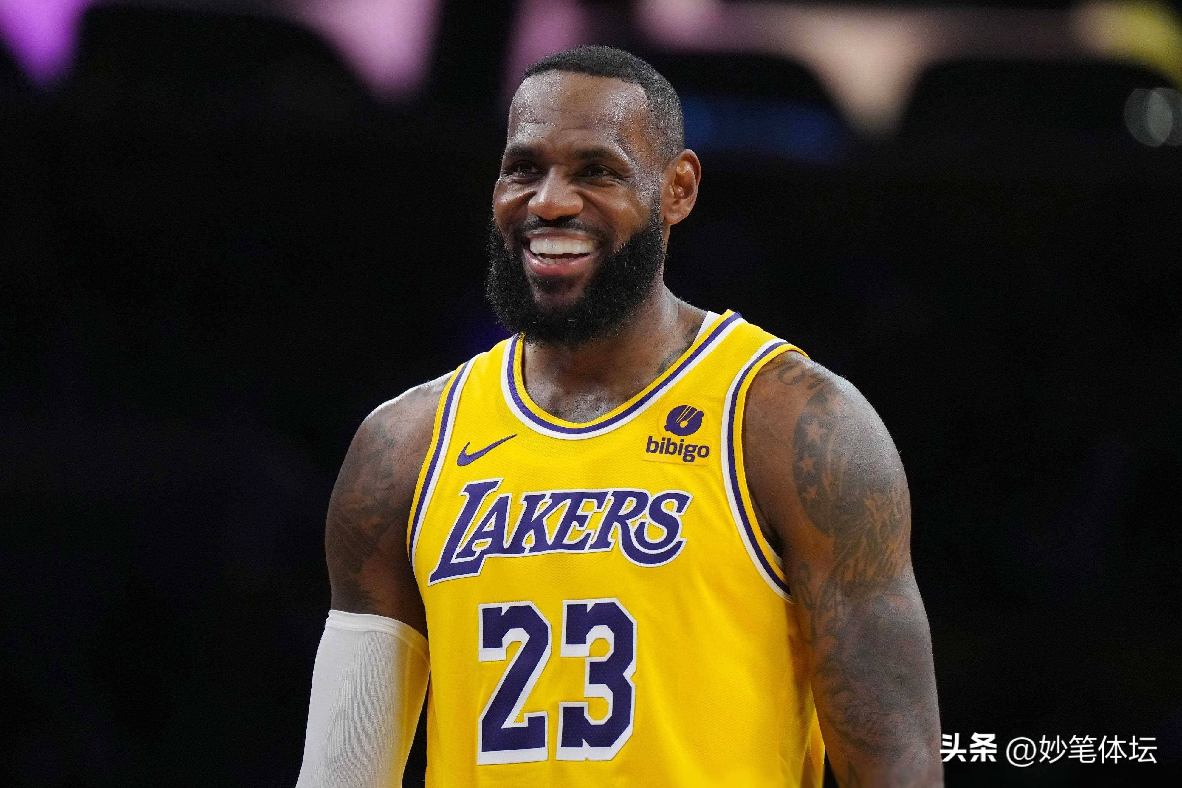 雄鹿队领先湖人最终遭遇逆转失败的简单介绍