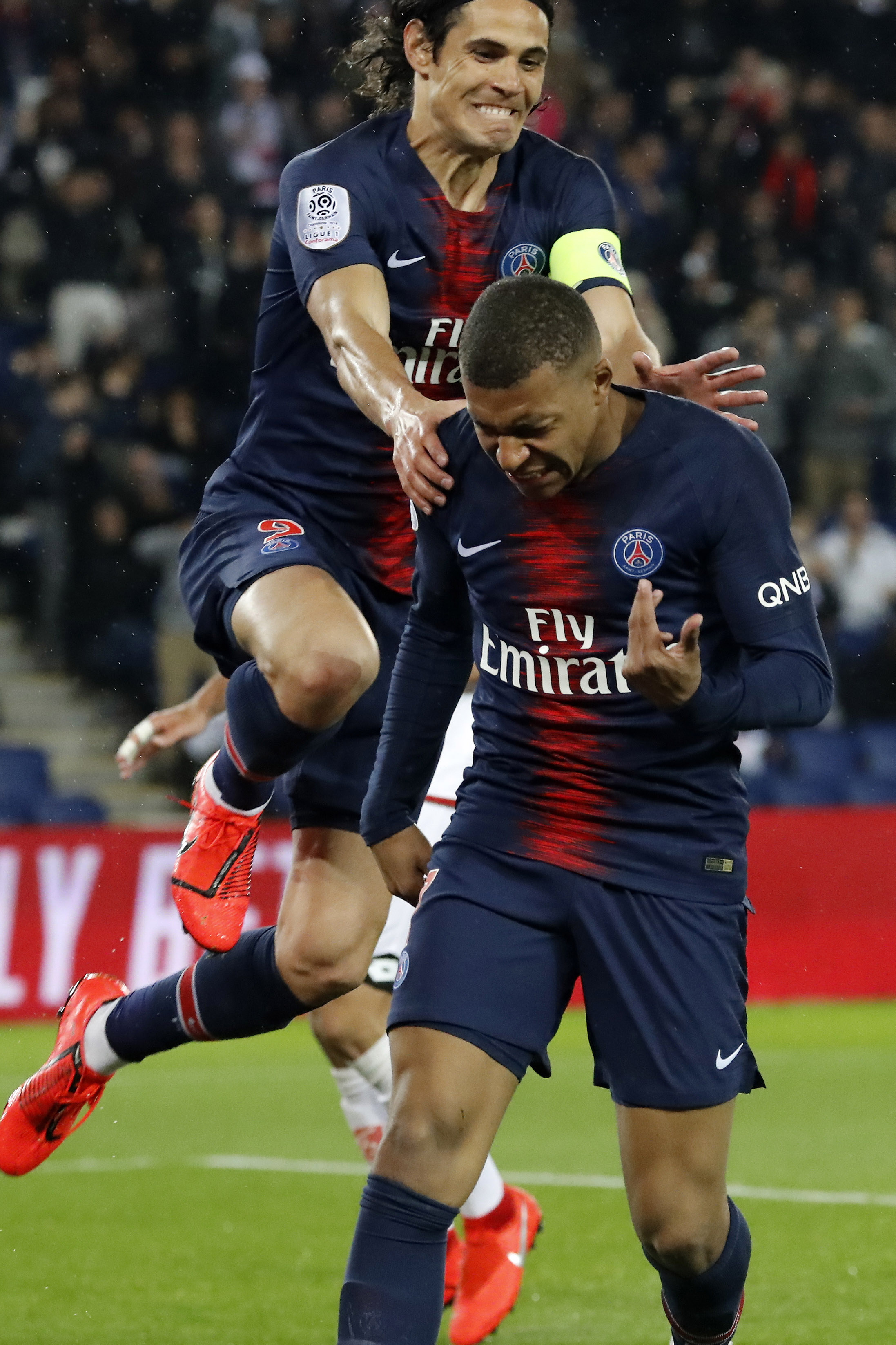 巴黎圣日耳曼再胜第戎,稳居积分榜首位的简单介绍 巴黎圣日耳曼再胜第戎,稳居积分榜首位的简单介绍