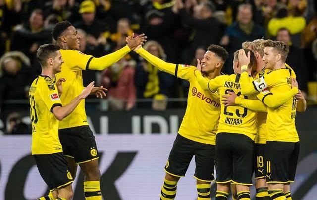 巴西轻取多特蒙德,哈弗茨点燃赛场 巴西轻取多特蒙德,哈弗茨点燃赛场