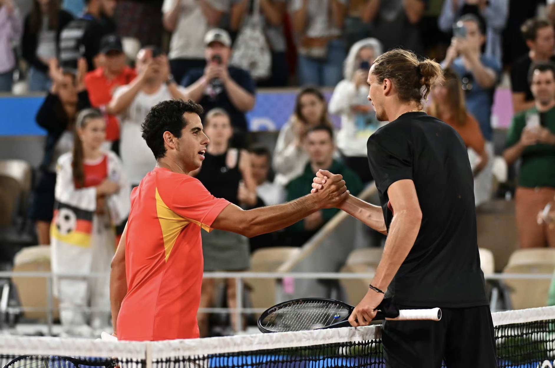 澳网鏖战拉沃尔杯，兹维列夫关键制胜