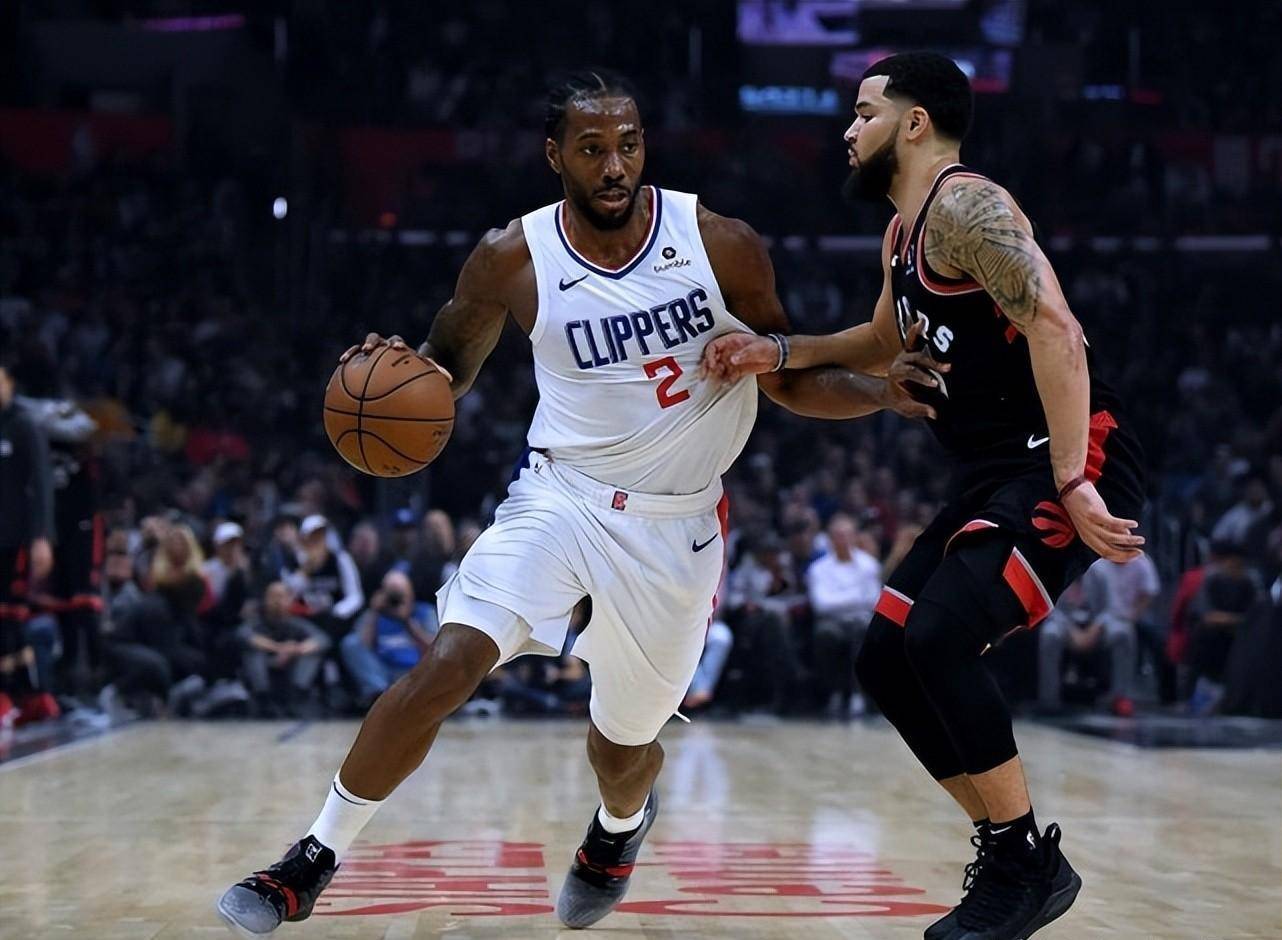 快船翻盘广州队，范弗利特高光表现