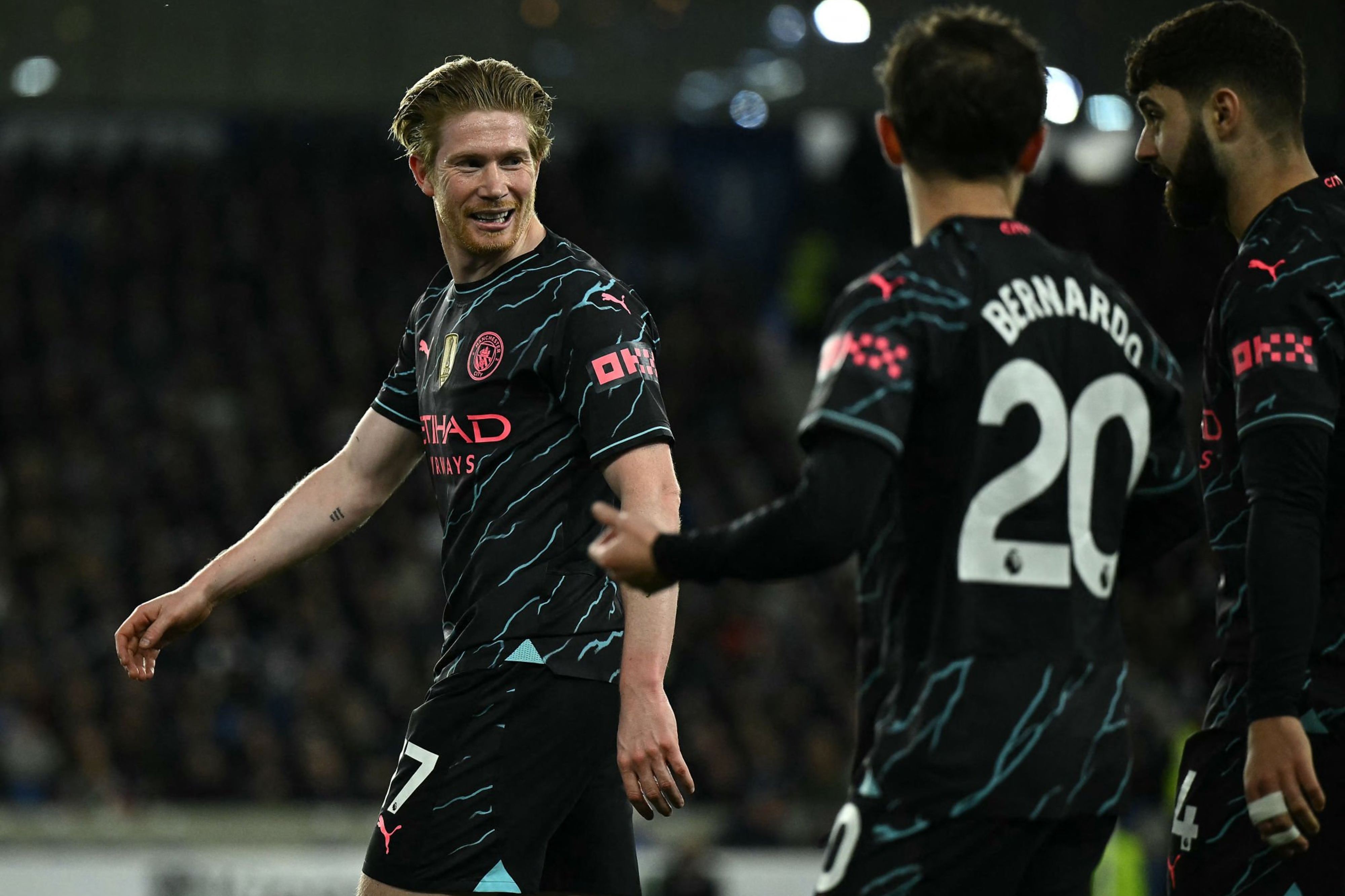 英格兰逆转韩国，托尼统治全场