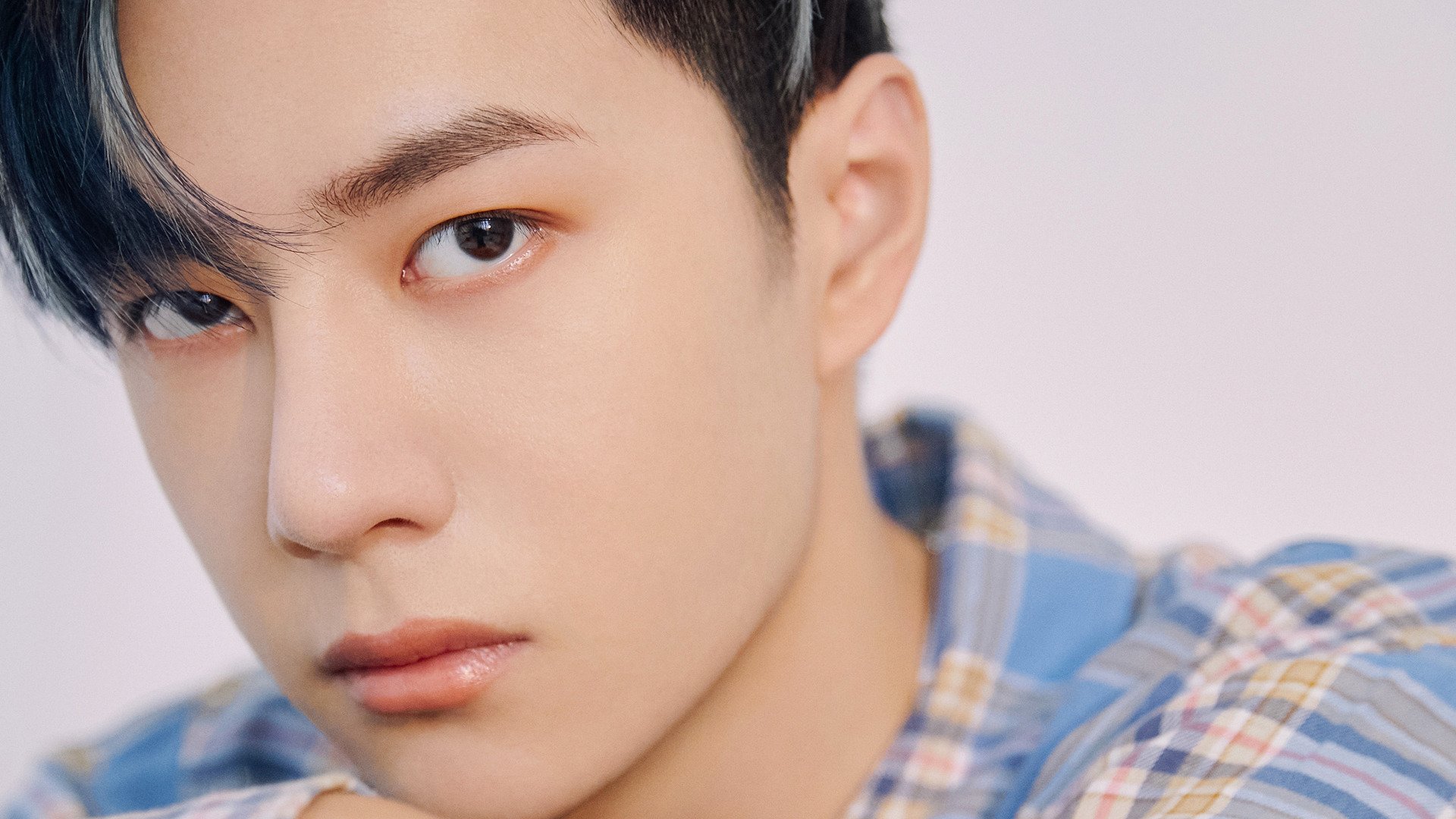 绿茵交响诗,梅西惊艳四座,哥伦比亚节奏撕裂毕尔巴鄂防线