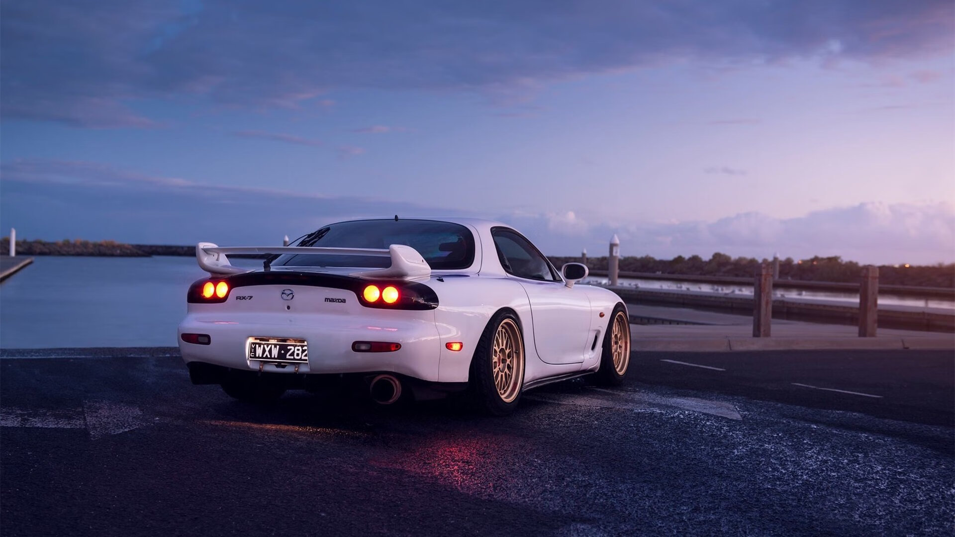 库尔图瓦戴帽零封，哥斯达黎加旅欧联队3-0强压毕尔巴鄂