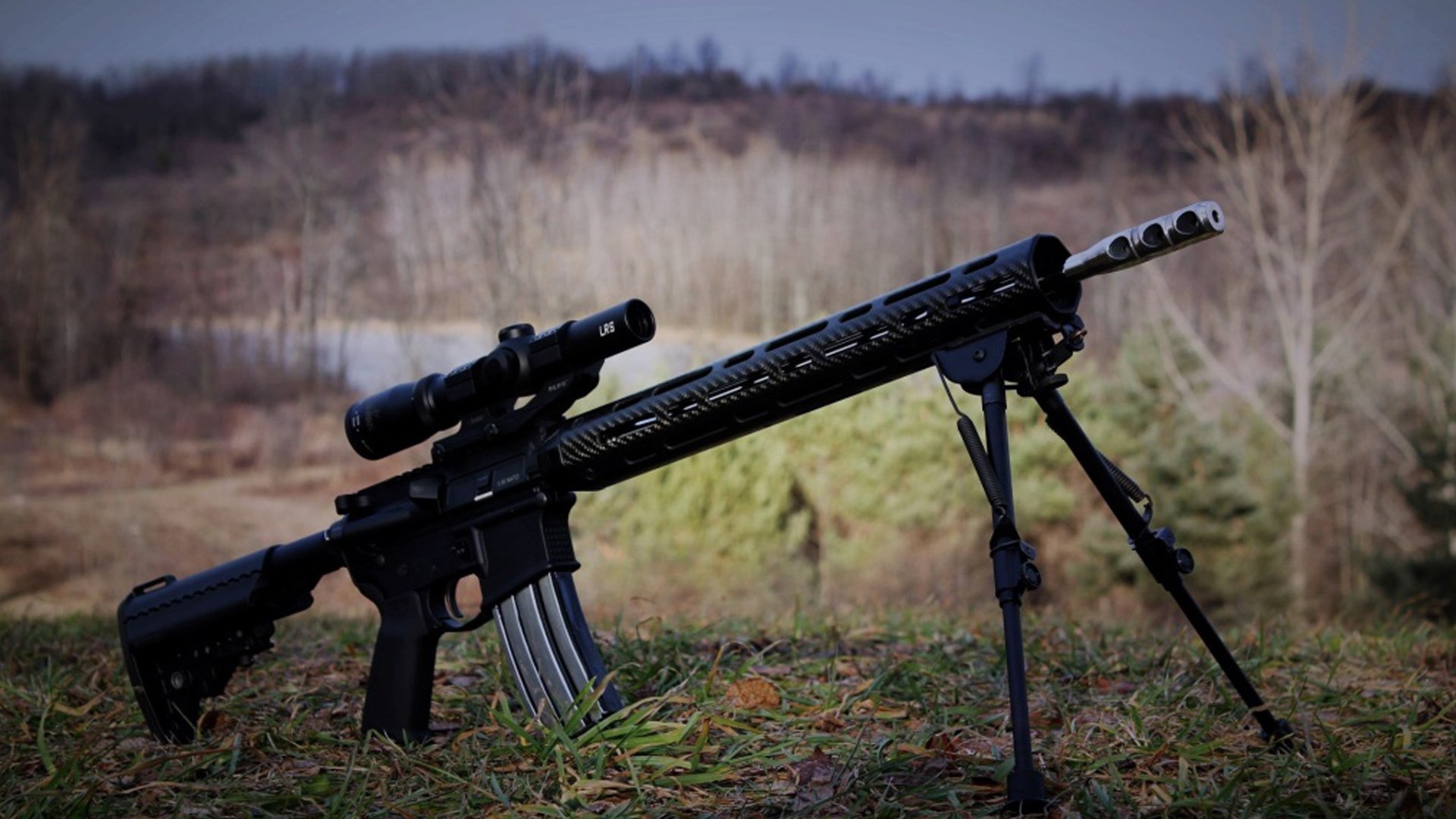 黑色火焰与蓝色心跳,孔德在亚平宁的寂静与轰鸣