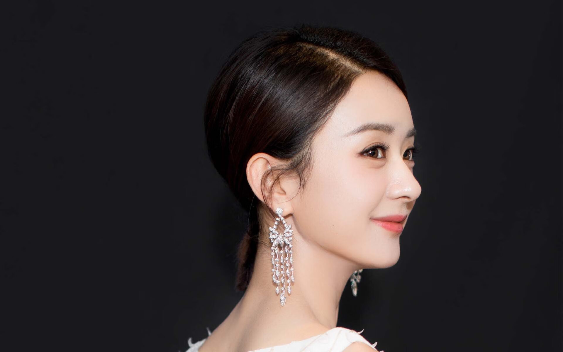 唯一性的光芒，当洪都拉斯一波带走巴拉圭，努涅斯在欧冠决赛接管比赛