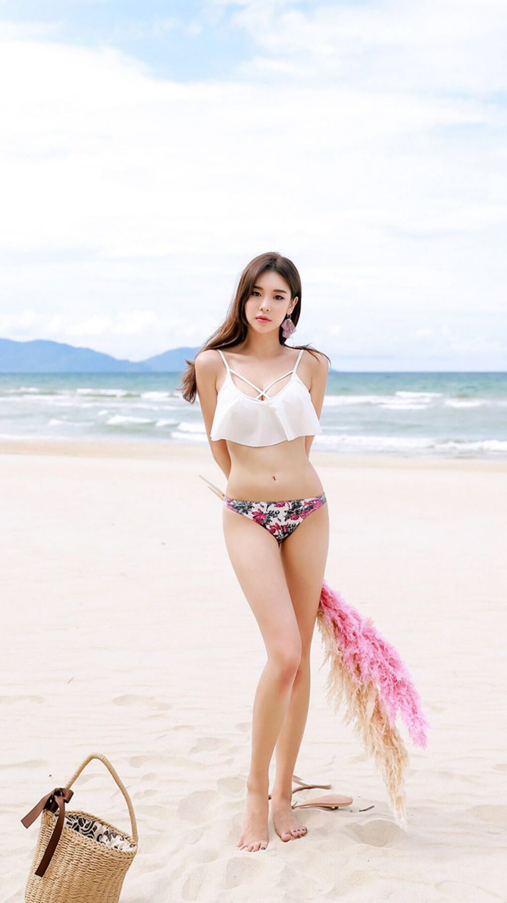 非洲雄鹰 vs 红军铁卫，一粒进球背后的两副灵魂