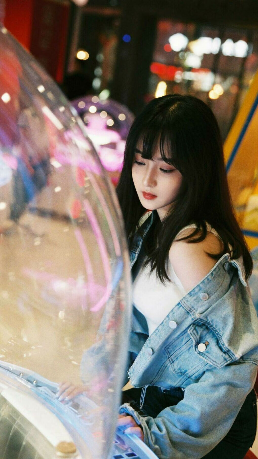 东方夜幕下的黄色闪电,巴雷拉双响,比利亚雷亚尔沙特绽放唯一样本