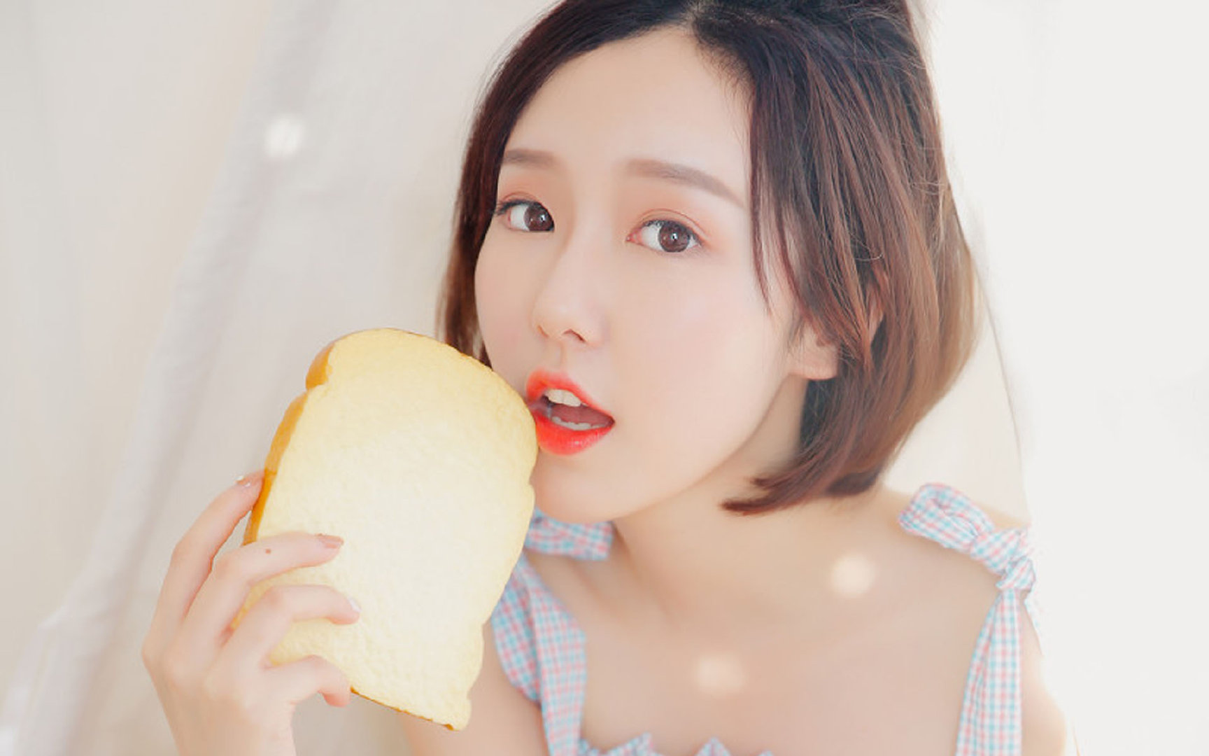 平行宇宙的篮球奇观，当约基奇错位主宰鹈鹕对阵魔术之夜