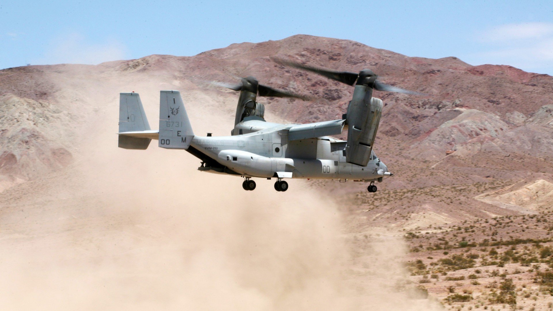 足球的两种锋利，当贝蒂斯踏平墨西哥，黄喜灿正以另一种方式制造杀伤